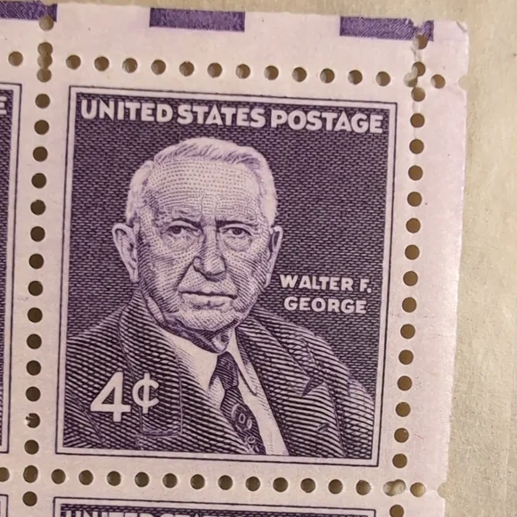 Vintage USPS 4 Cent Stamp Bundle 57 Stamps - Picture 6 of 14